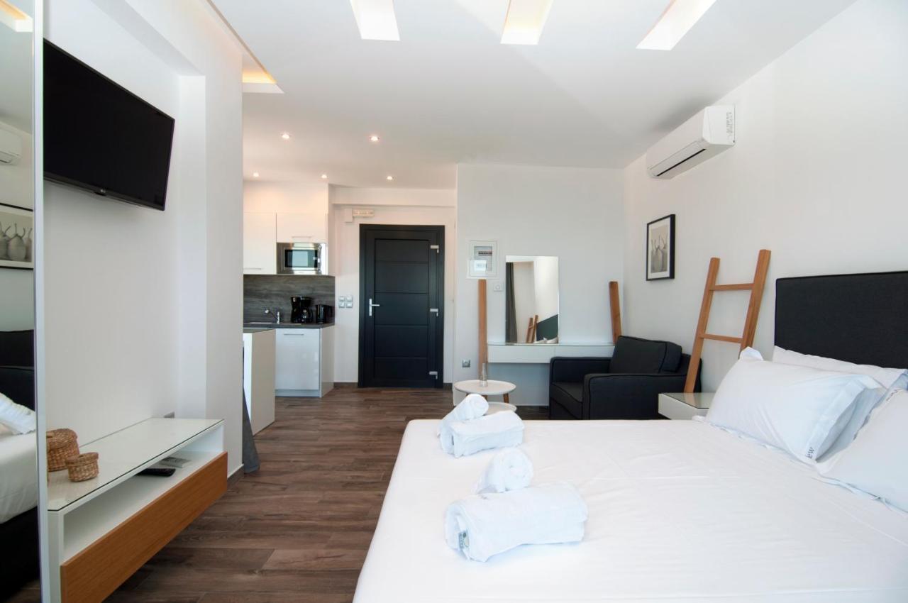 The View Hotel Sofas Coastal Retreat Perdika  Bagian luar foto